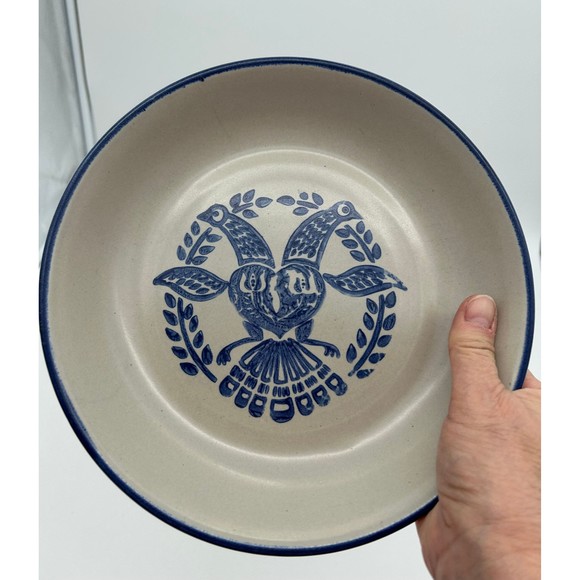 USA Eagles Ceramic Pie Plate Stoneware Dish - Picture 1 of 5